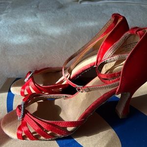 Sasha brand dance shoes for Latin and Ballroom.